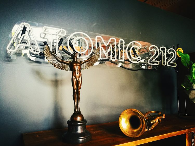 Atomic 212° neon light